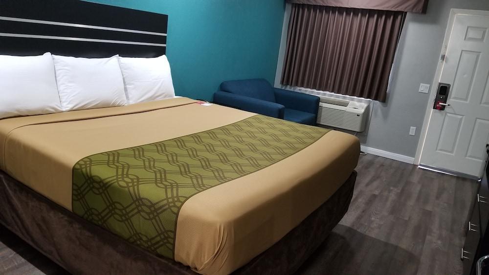 Econo Lodge Houston Brookhollow Exterior foto